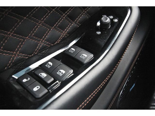 Used 2021 Jeep Grand Cherokee L Summit image 20