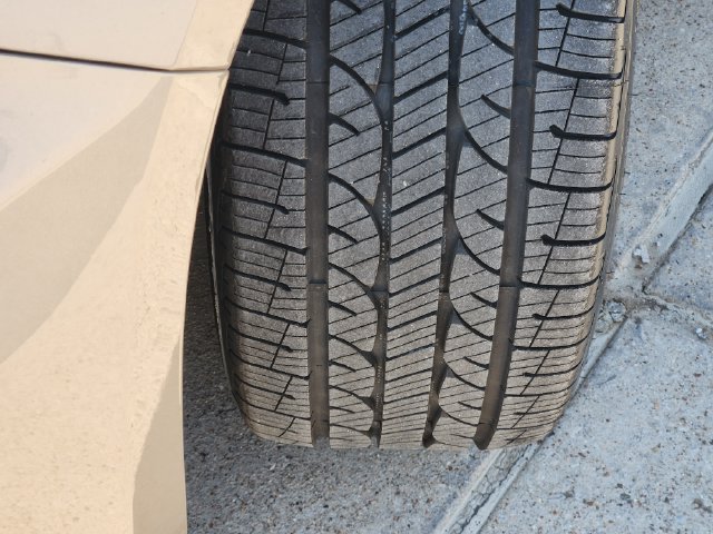 Used 2024 Chevrolet Malibu RS FWD image 33