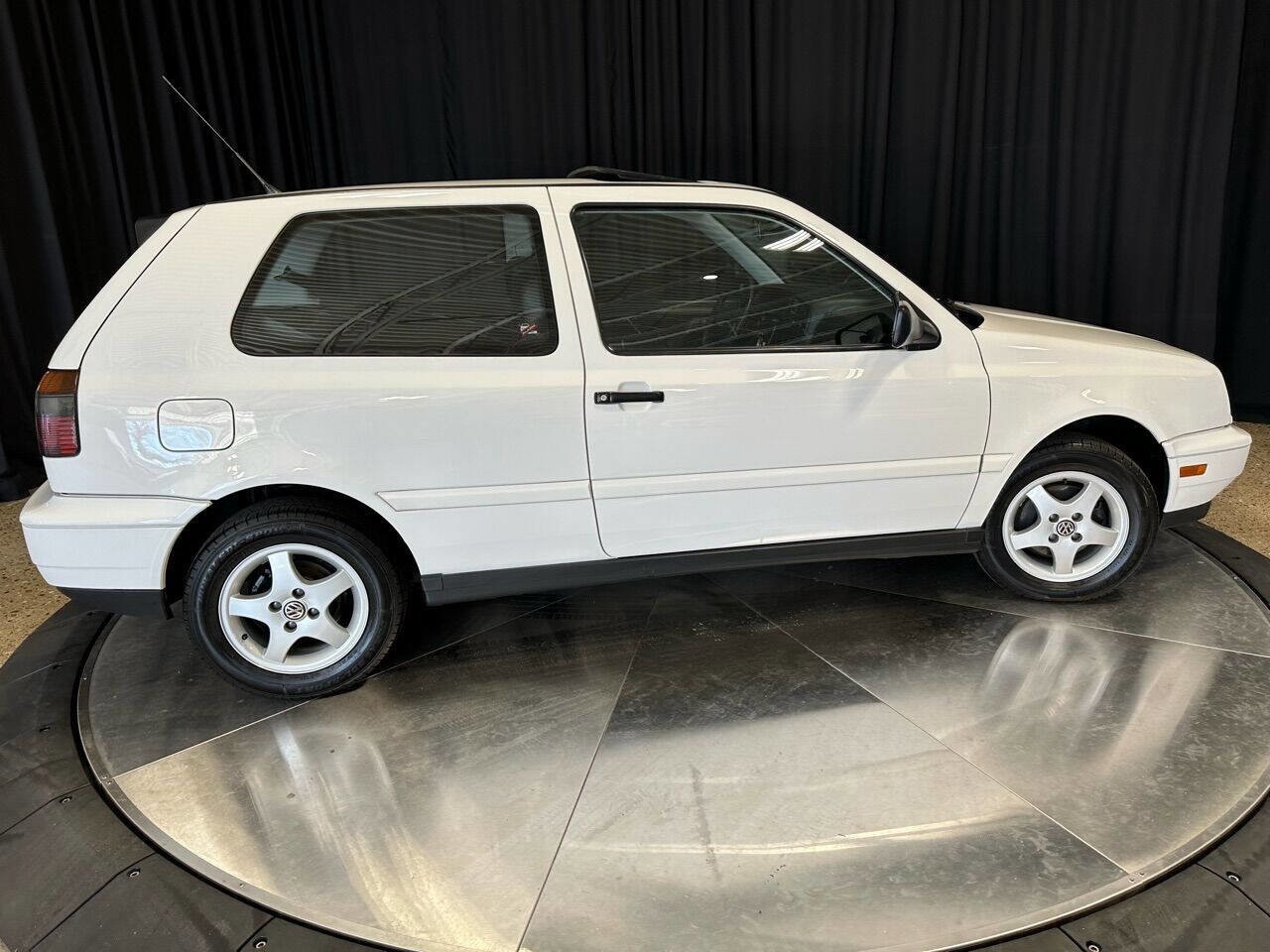 Used 1997 Volkswagen GTI image 10