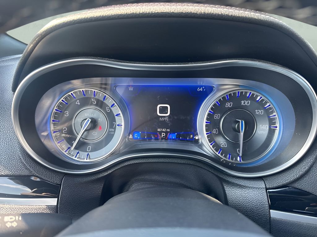 Used 2021 Chrysler 300 S image 22