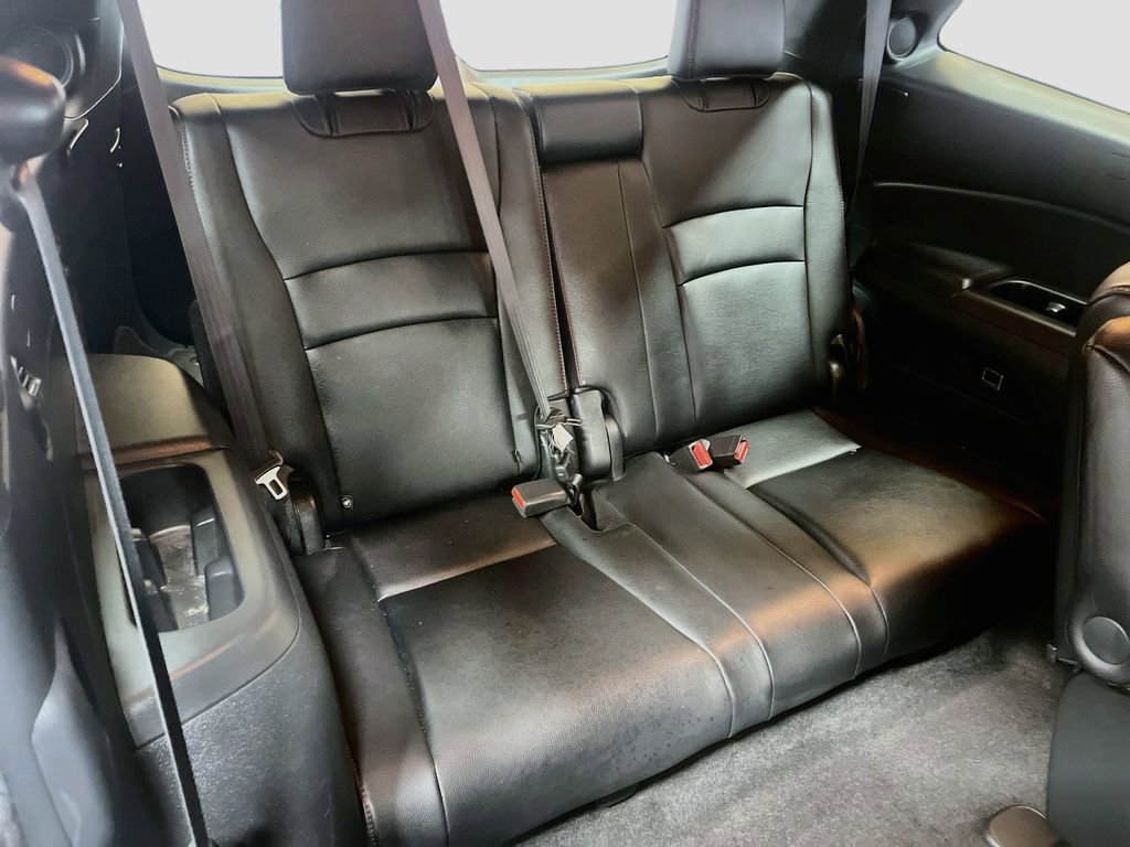 Used 2022 Honda Pilot Black Edition image 30