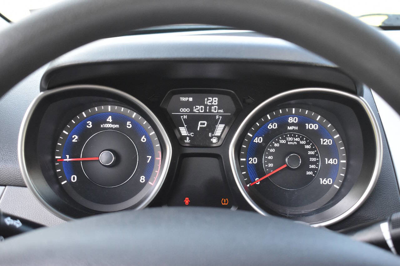 Used 2012 Hyundai Elantra GLS w/ Preferred Pkg 3 image 23