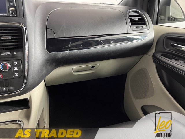 Used 2019 Dodge Grand Caravan SXT FWD image 18