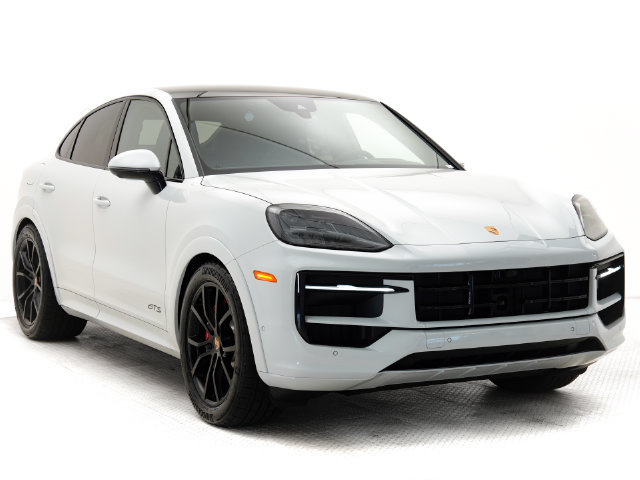 Certified 2025 Porsche Cayenne GTS AWD/4WD image 26