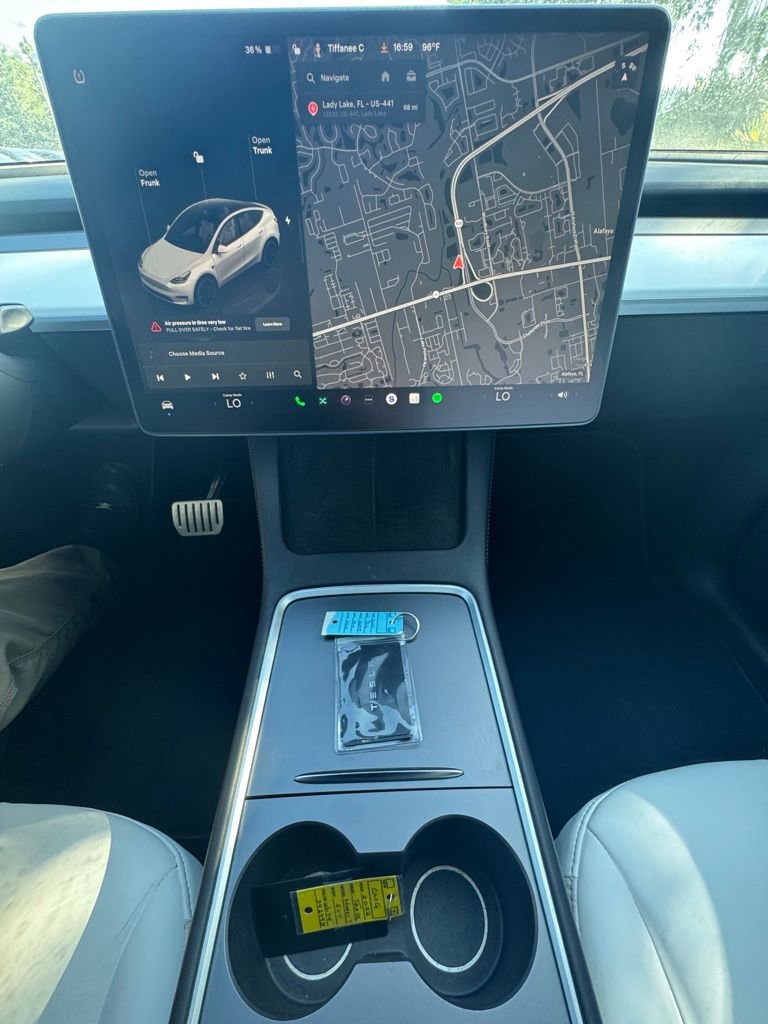 Used 2022 Tesla Model Y Performance image 24