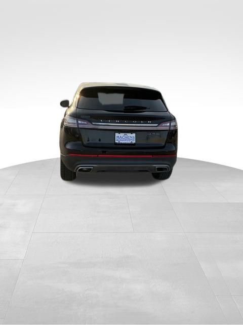 Used 2020 Lincoln Nautilus Reserve image 3