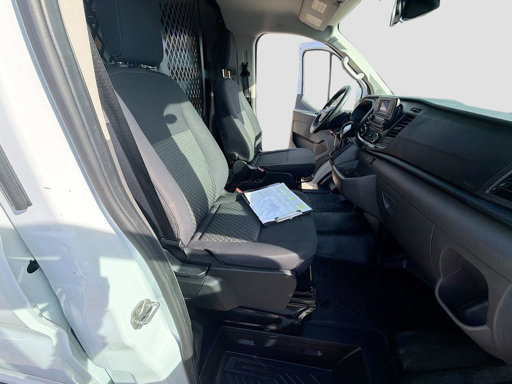 Used 2024 Ford Transit 250 Low Roof w/ Exterior Upgrade Package image 27