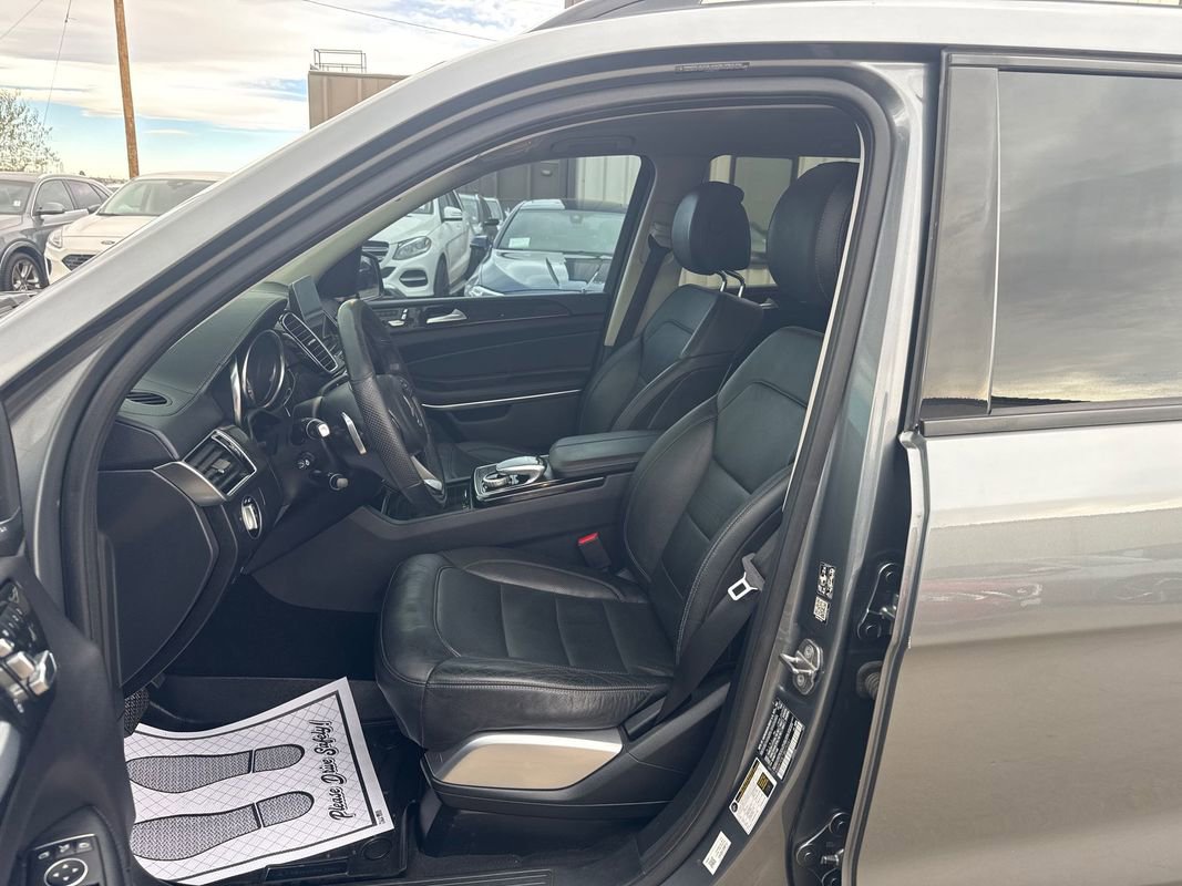 Used 2018 Mercedes-Benz GLS 550 4MATIC image 8