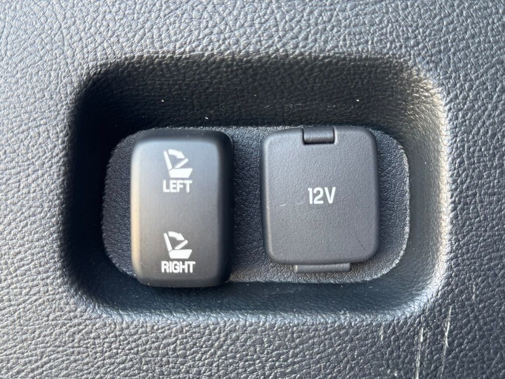 Used 2022 Ford Edge SEL w/ Convenience Package AWD/4WD image 30