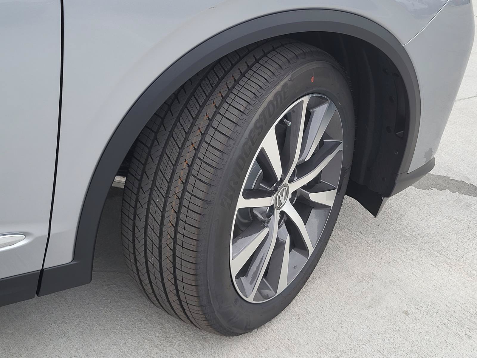 New 2026 Acura MDX w/ Technology Package AWD/4WD image 6