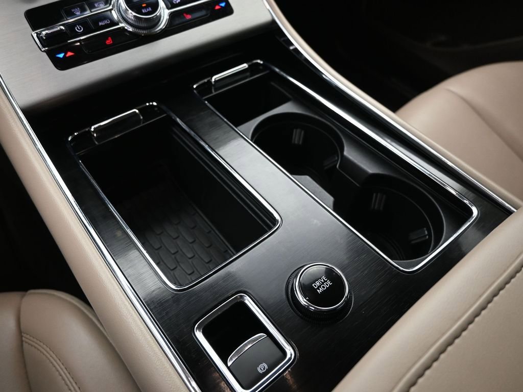 Used 2023 Lincoln Aviator Standard image 18