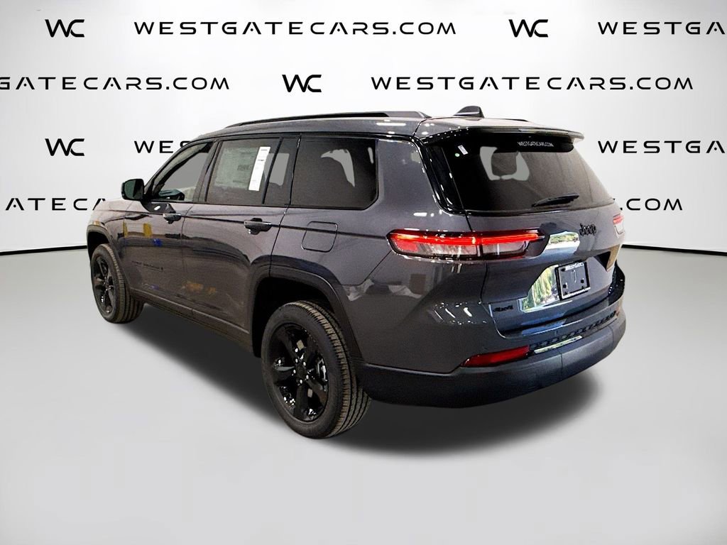 New 2025 Jeep Grand Cherokee L Laredo image 5