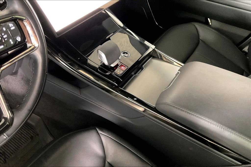 Used 2025 Land Rover Range Rover Sport Dynamic SE image 17