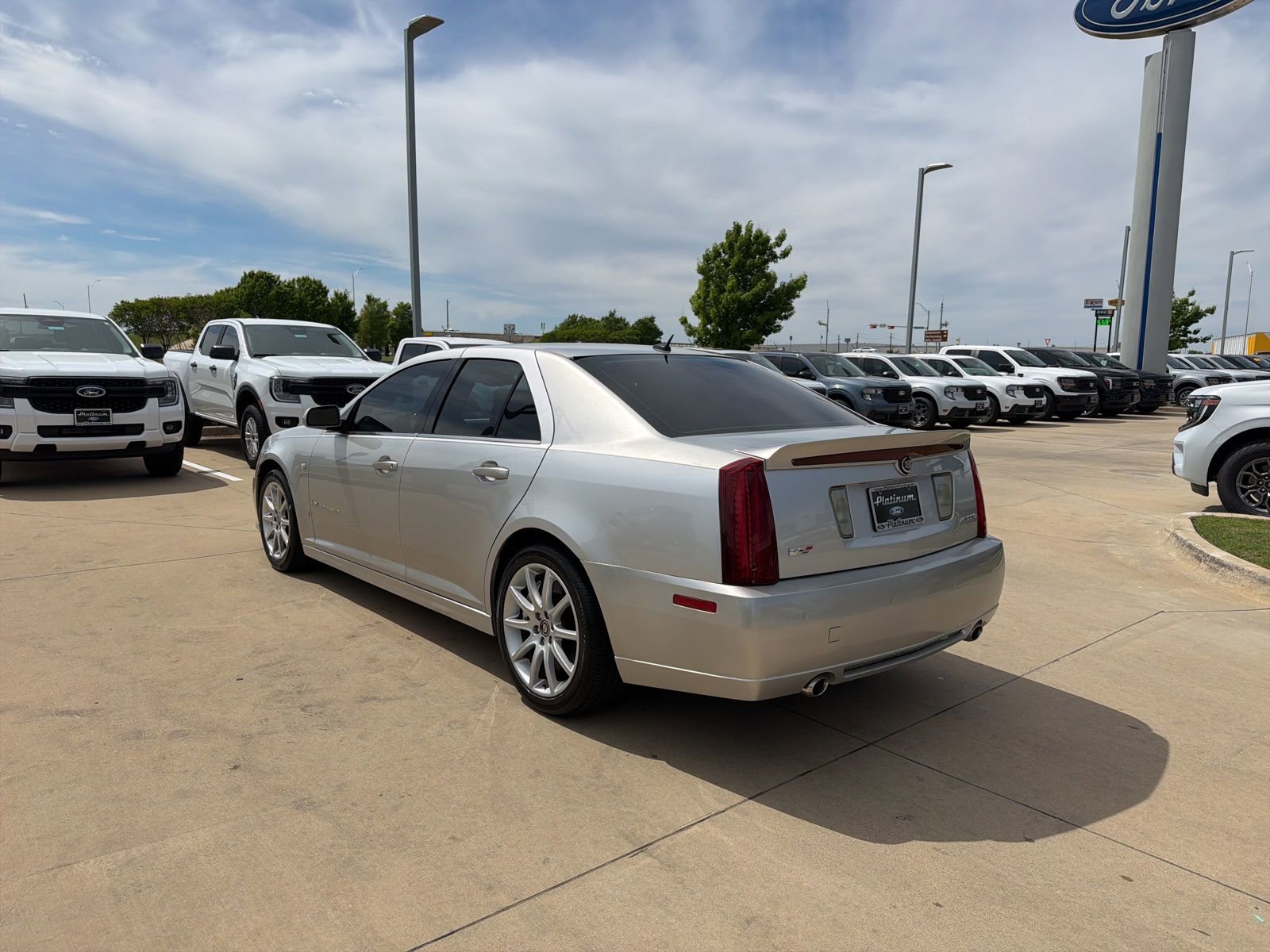 Used 2006 Cadillac STS V RWD image 3