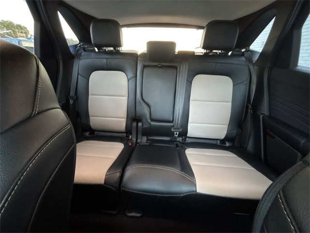 Used 2022 Ford Escape Titanium w/ Titanium Premium Package image 25