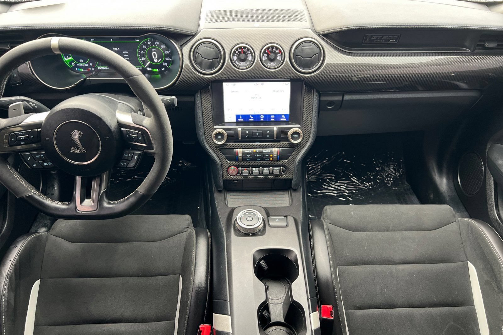 Used 2020 Ford Mustang Shelby GT500 w/ Technology Package RWD image 13