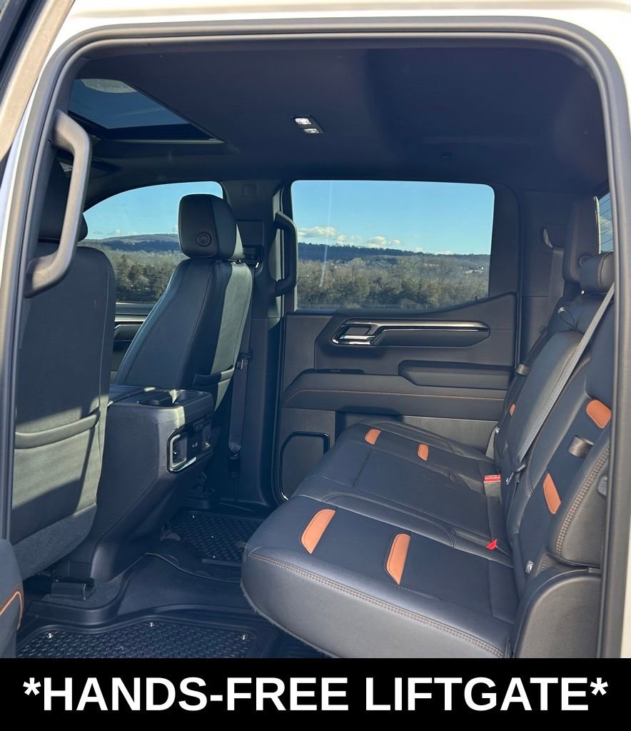 Certified 2022 GMC Sierra 1500 AT4 w/ AT4 Preferred Package image 19
