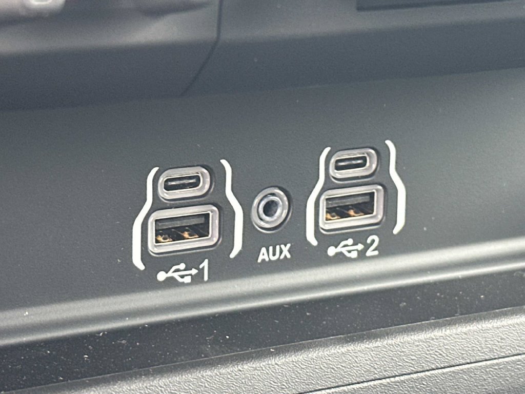 New 2026 RAM 3500 Big Horn AWD/4WD image 21