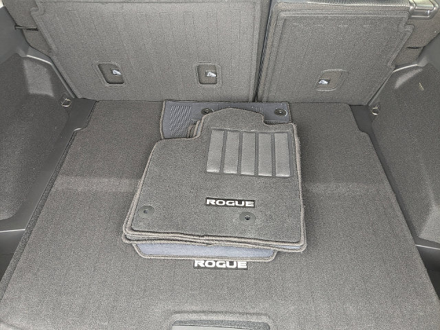 New 2026 Nissan Rogue SV AWD/4WD image 25