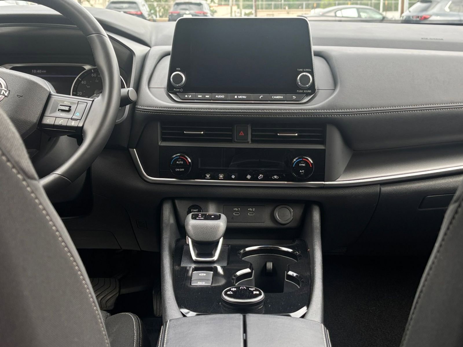 Used 2025 Nissan Rogue SV AWD/4WD image 22