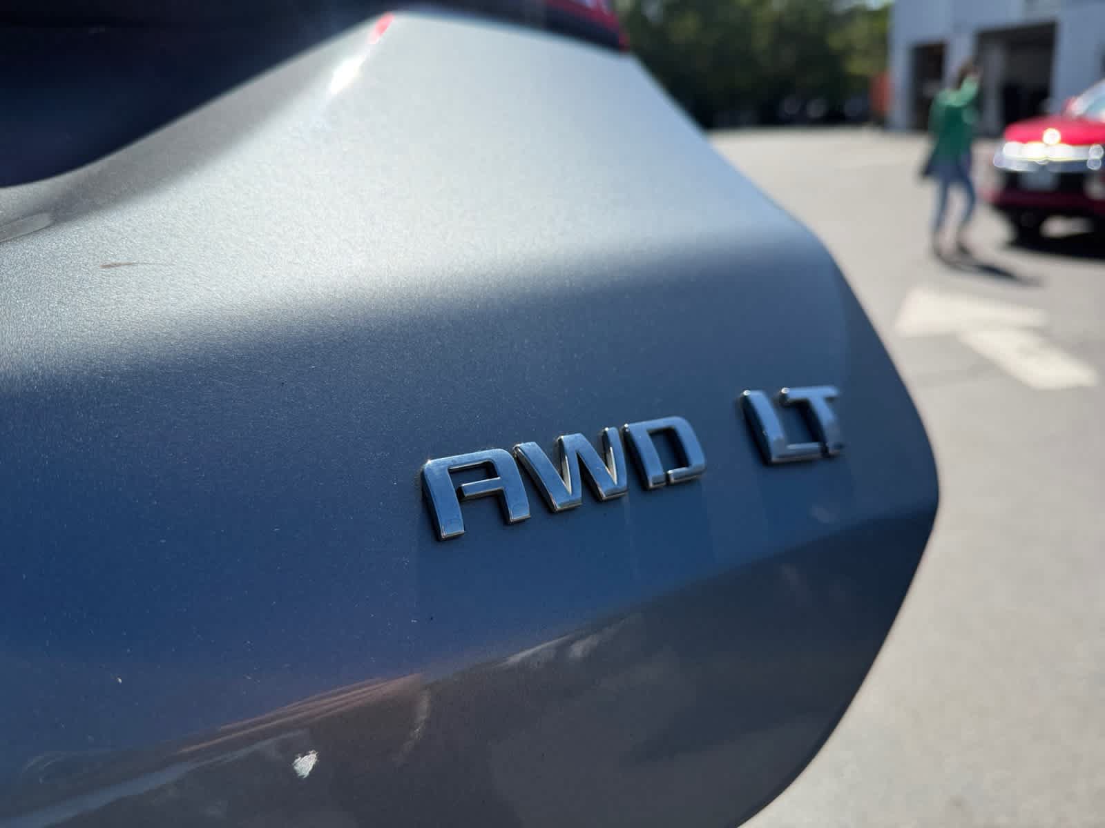 Used 2023 Chevrolet Equinox LT AWD/4WD image 22
