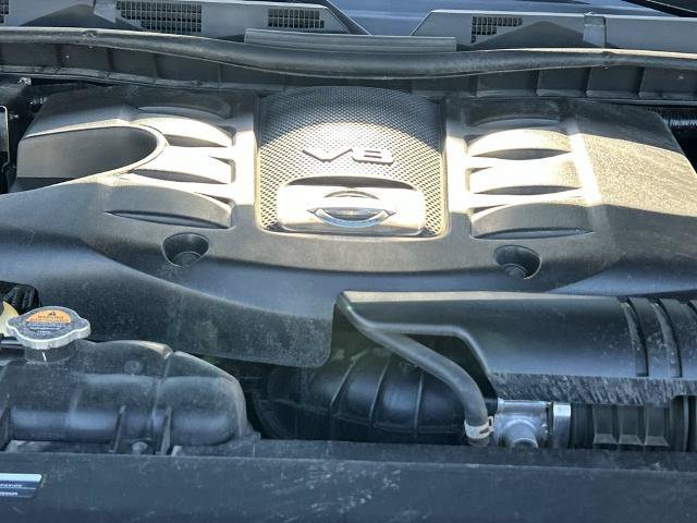 Used 2024 Nissan Armada SV AWD/4WD image 23