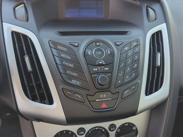 Used 2013 Ford Focus SE FWD image 21