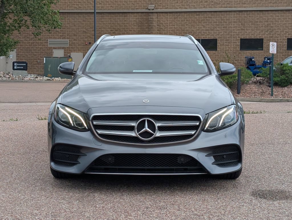 Certified 2018 Mercedes-Benz E 400 4MATIC Wagon image 2