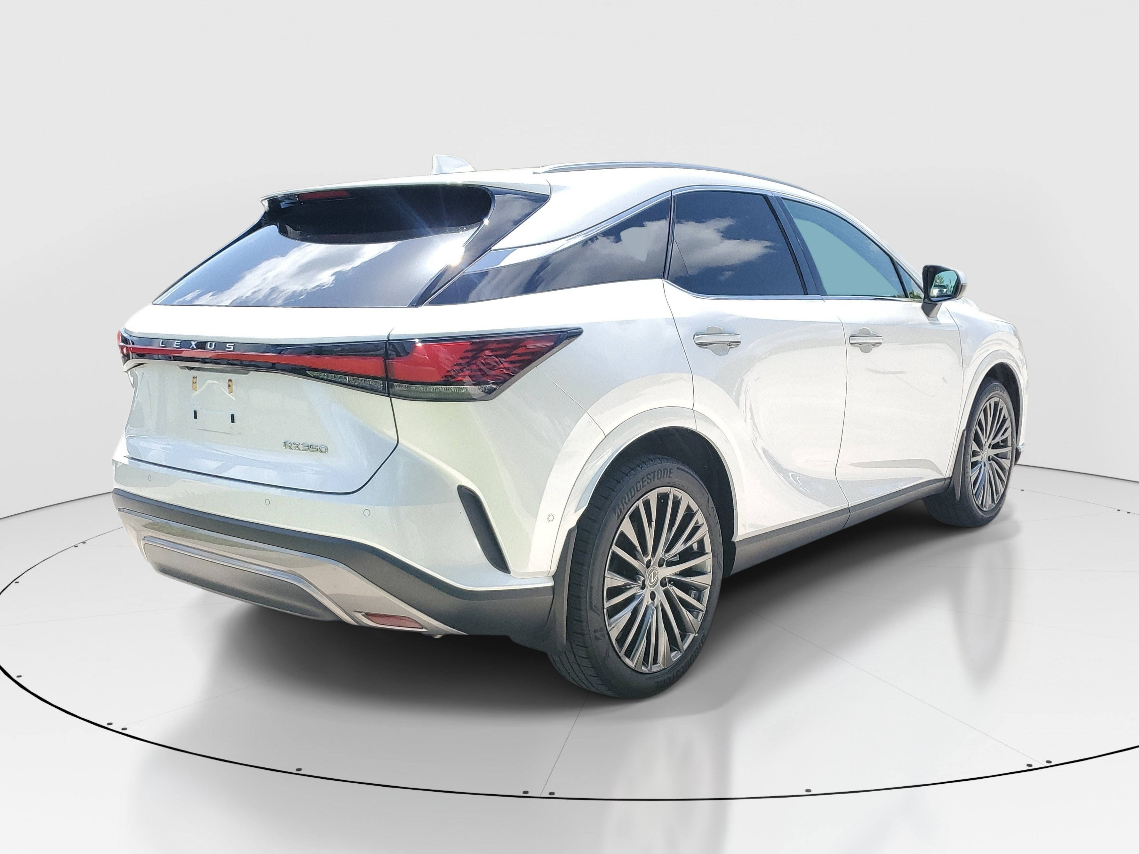 Used 2023 Lexus RX 350 FWD w/ Accessory Package (Z1) image 7
