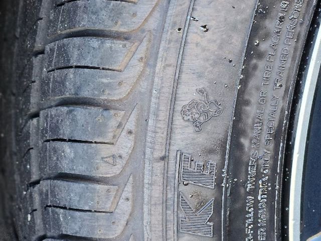 Used 2023 Toyota Camry SE image 11