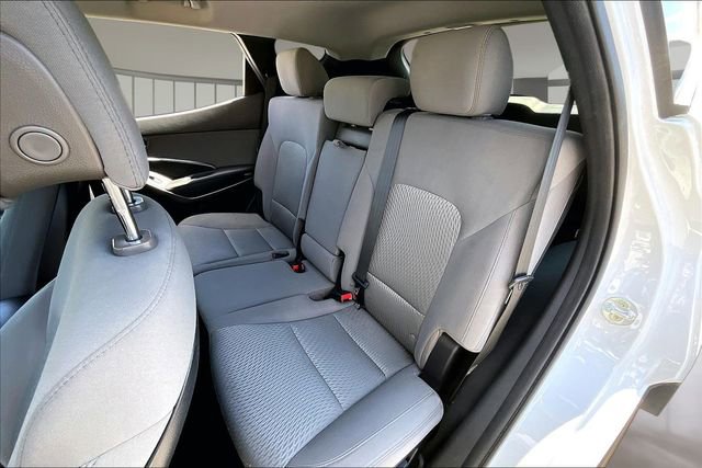 Used 2018 Hyundai Santa Fe Sport FWD image 17