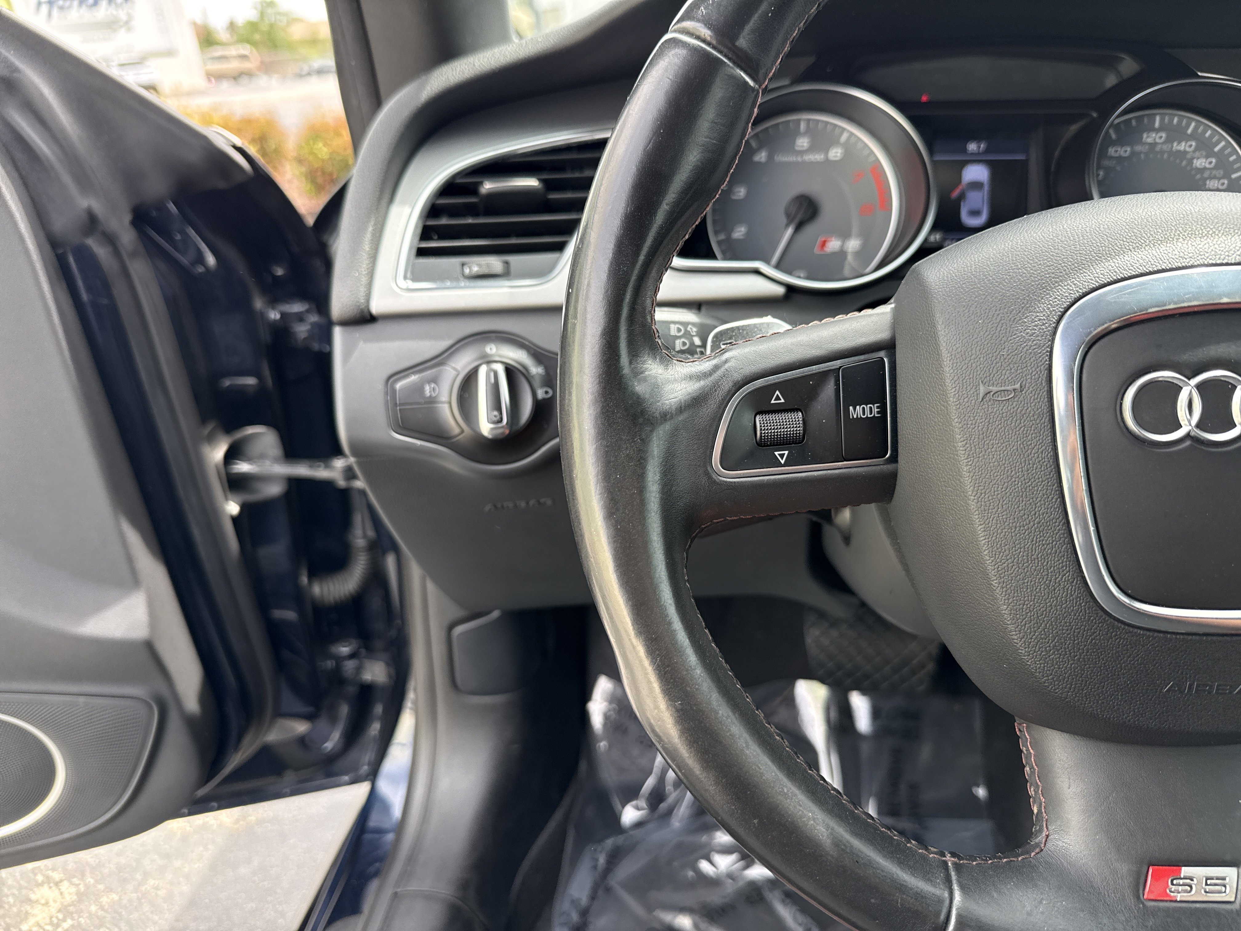 Used 2010 Audi S5 Prestige image 19