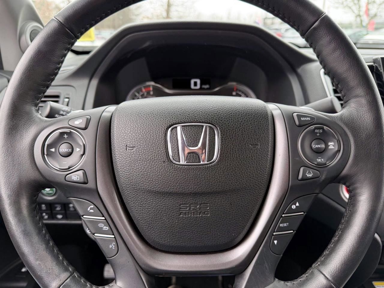 Used 2023 Honda Ridgeline RTL-E image 25