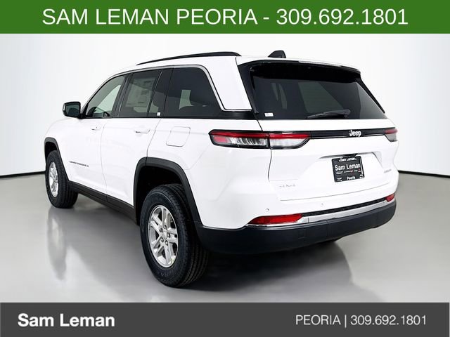 New 2025 Jeep Grand Cherokee Laredo image 5
