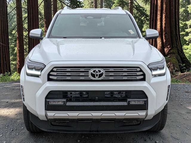 Used 2025 Toyota 4Runner Limited AWD/4WD image 9