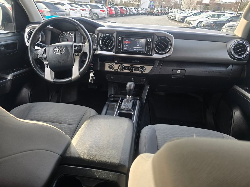 Used 2017 Toyota Tacoma SR5 w/ Tow Package image 13