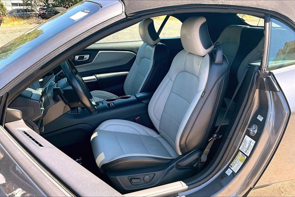 Used 2024 Ford Mustang Premium RWD image 9