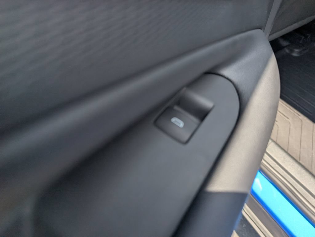 New 2025 Chevrolet Blazer EV LT AWD/4WD image 11