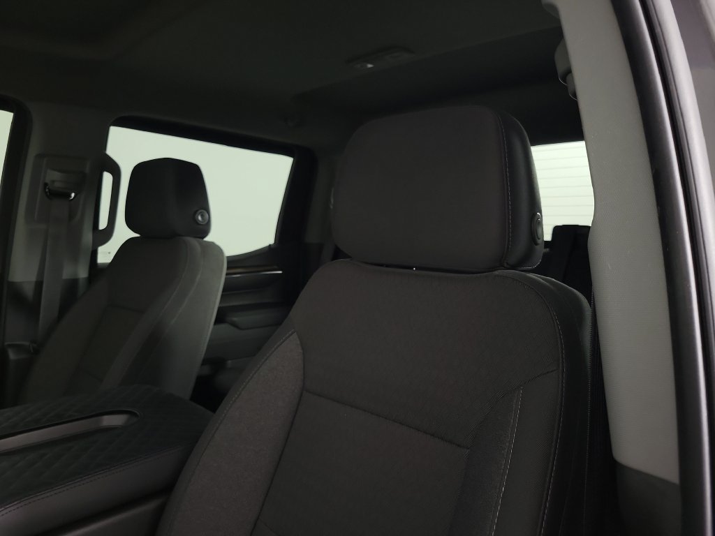 Used 2024 Chevrolet Silverado 1500 LT RWD image 19