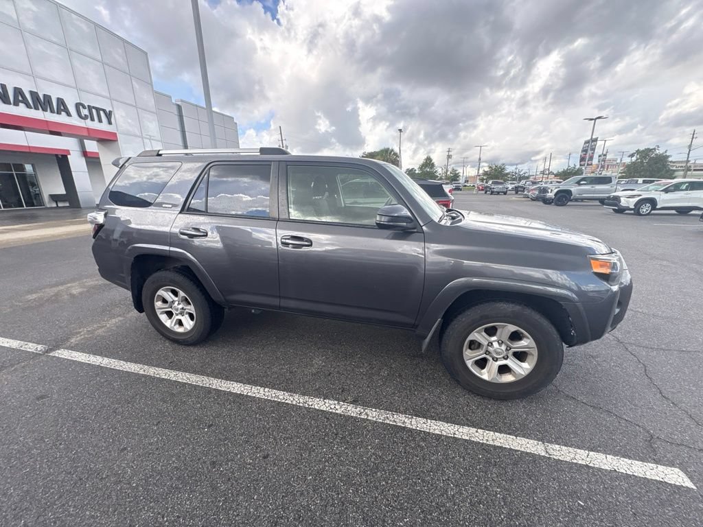 Used 2022 Toyota 4Runner SR5 RWD image 16