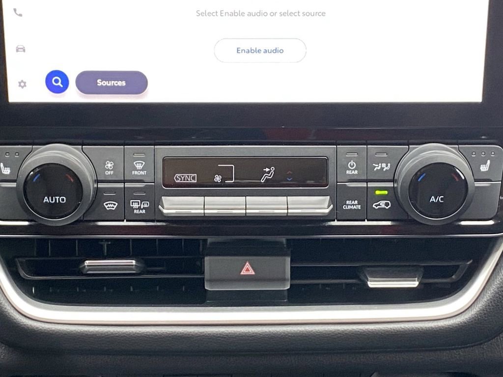 Certified 2024 Toyota Grand Highlander XLE image 32