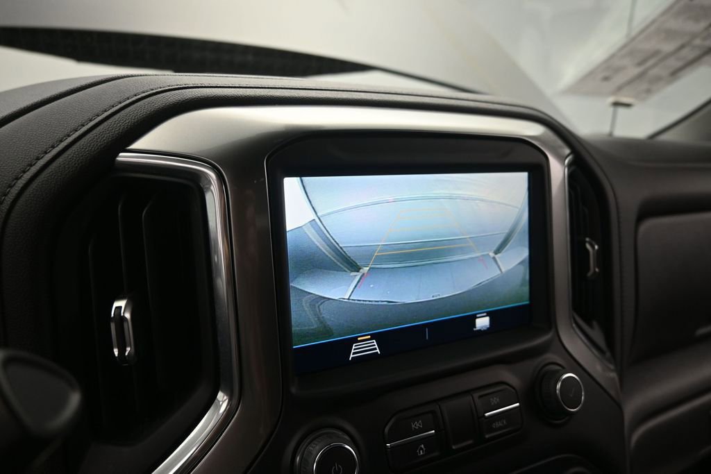 Used 2021 Chevrolet Silverado 1500 LT AWD/4WD image 35
