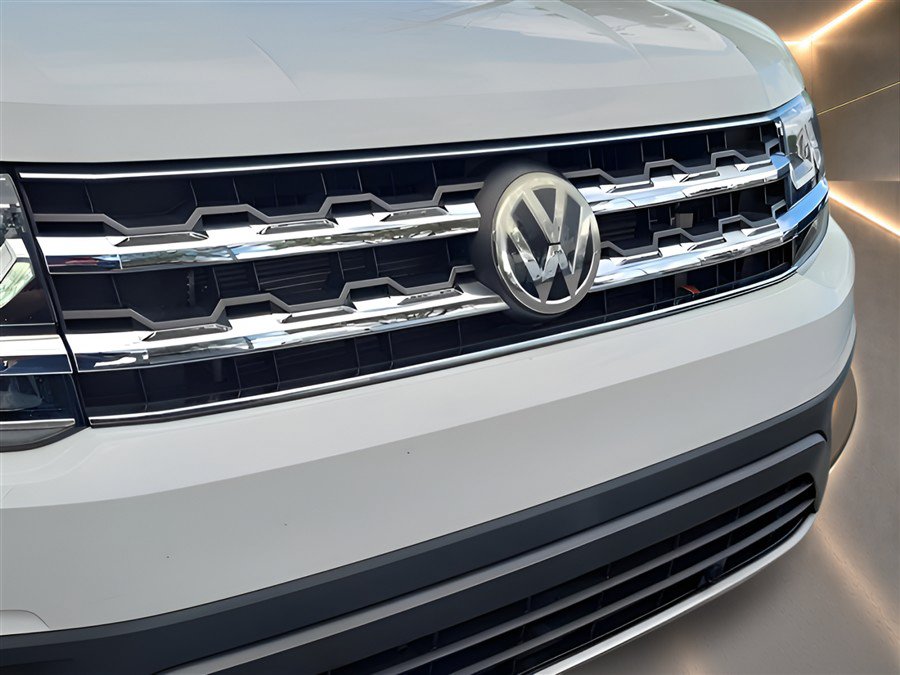 Used 2018 Volkswagen Atlas SEL FWD image 29