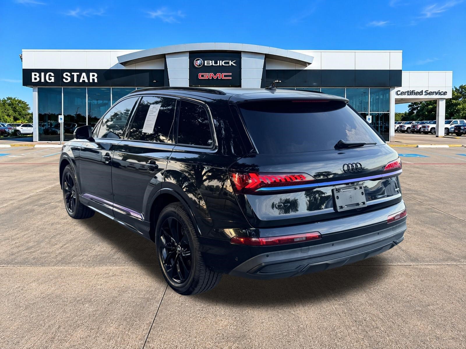Used 2022 Audi Q7 2.0T Premium w/ Convenience Package AWD/4WD image 5