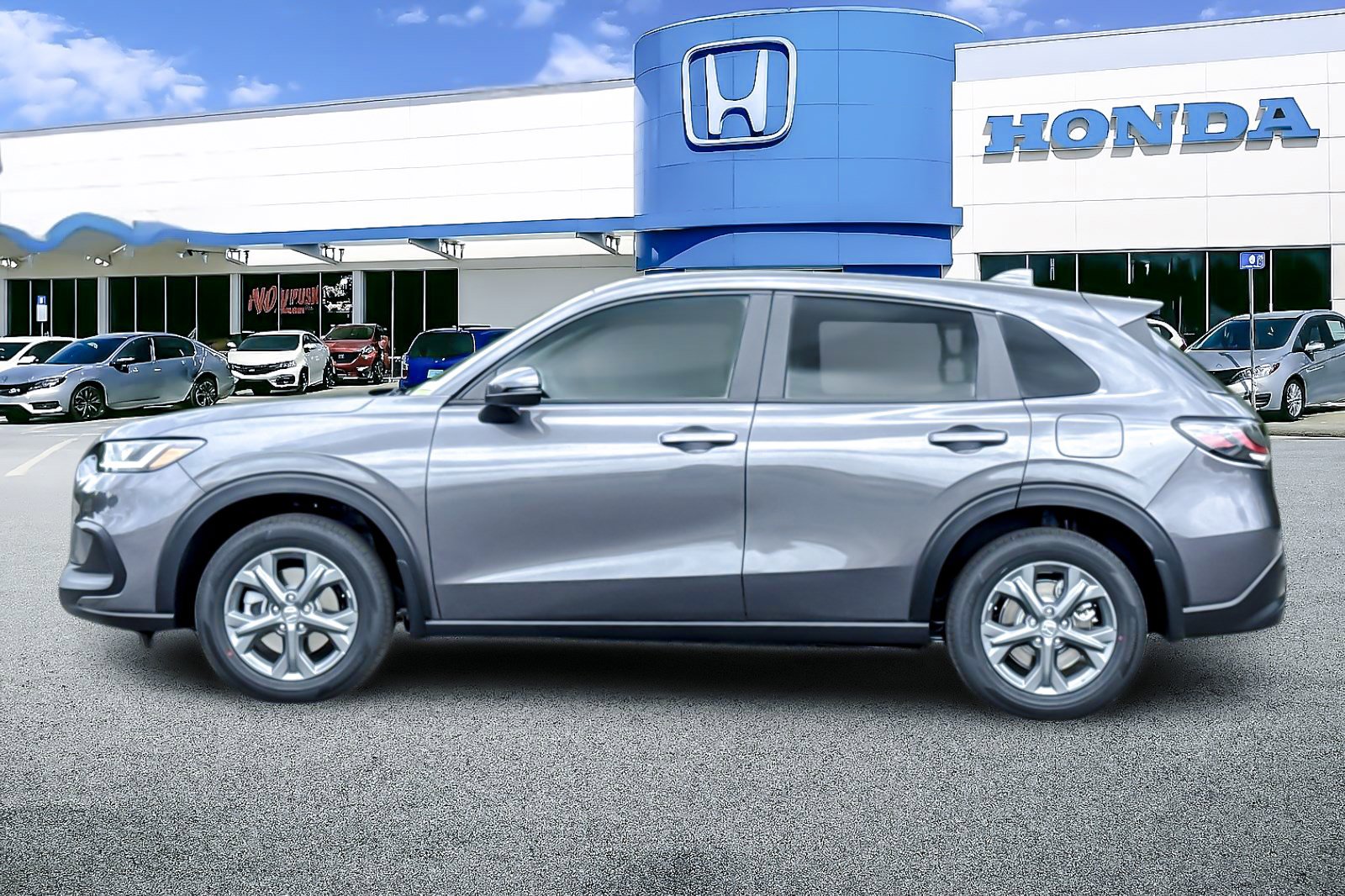 New 2027 Honda HR-V LX image 2