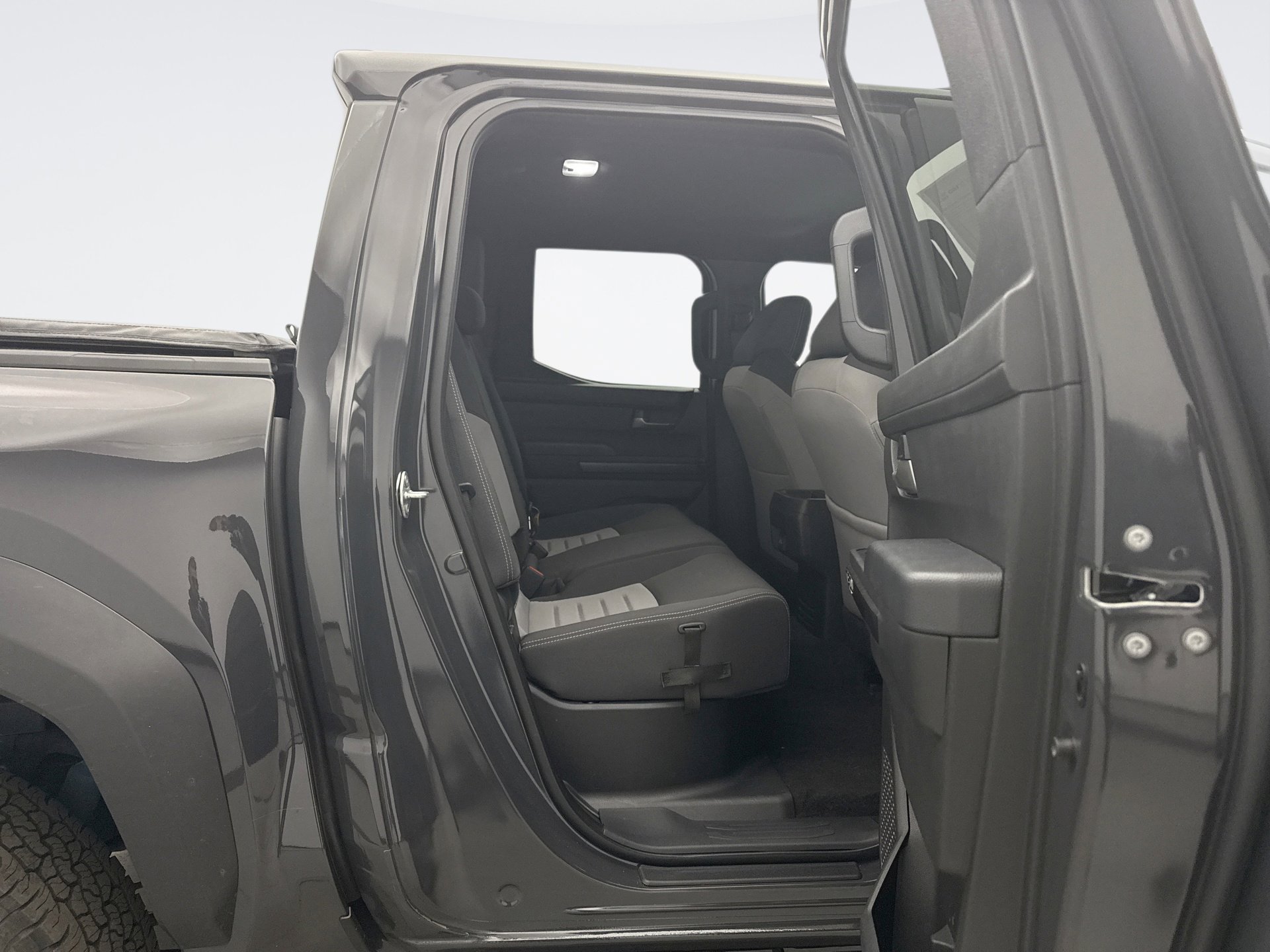 Used 2024 Toyota Tacoma TRD Off-Road image 19