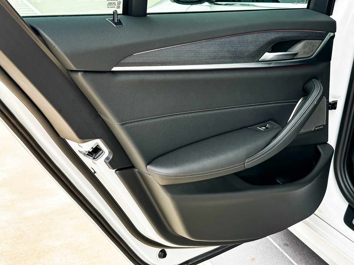 Certified 2022 BMW 530i 530i w/ Premium Package image 30