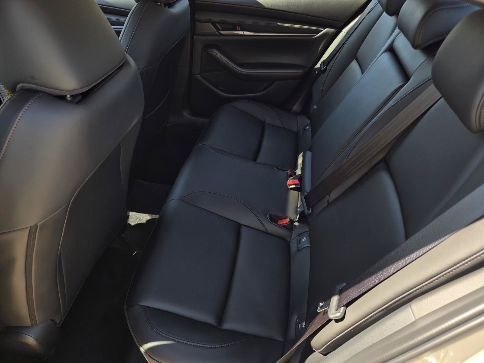 New 2026 MAZDA MAZDA3 2.5 S Sedan w/ Preferred Pkg FWD image 9