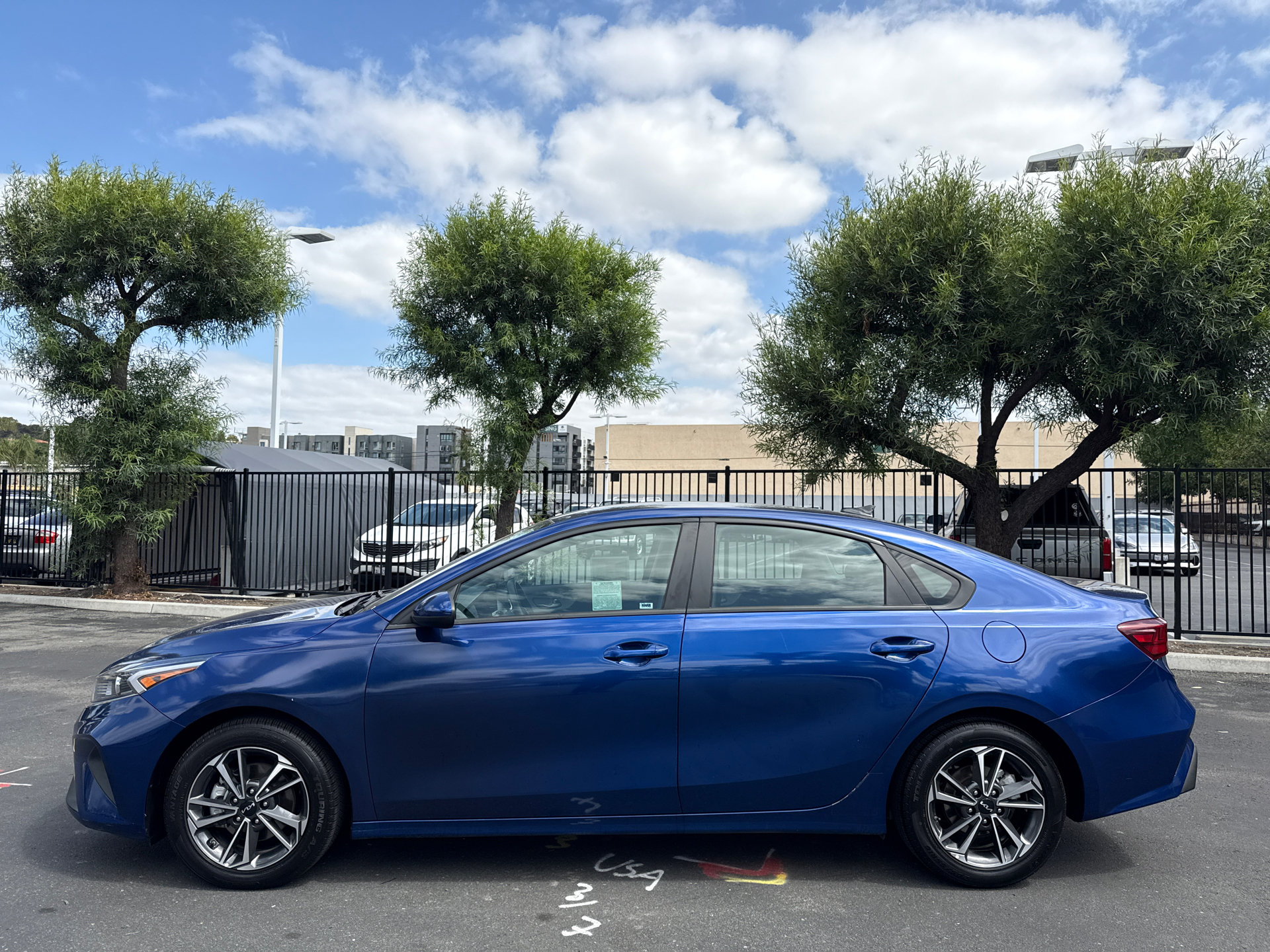 Used 2023 Kia Forte LXS FWD image 4