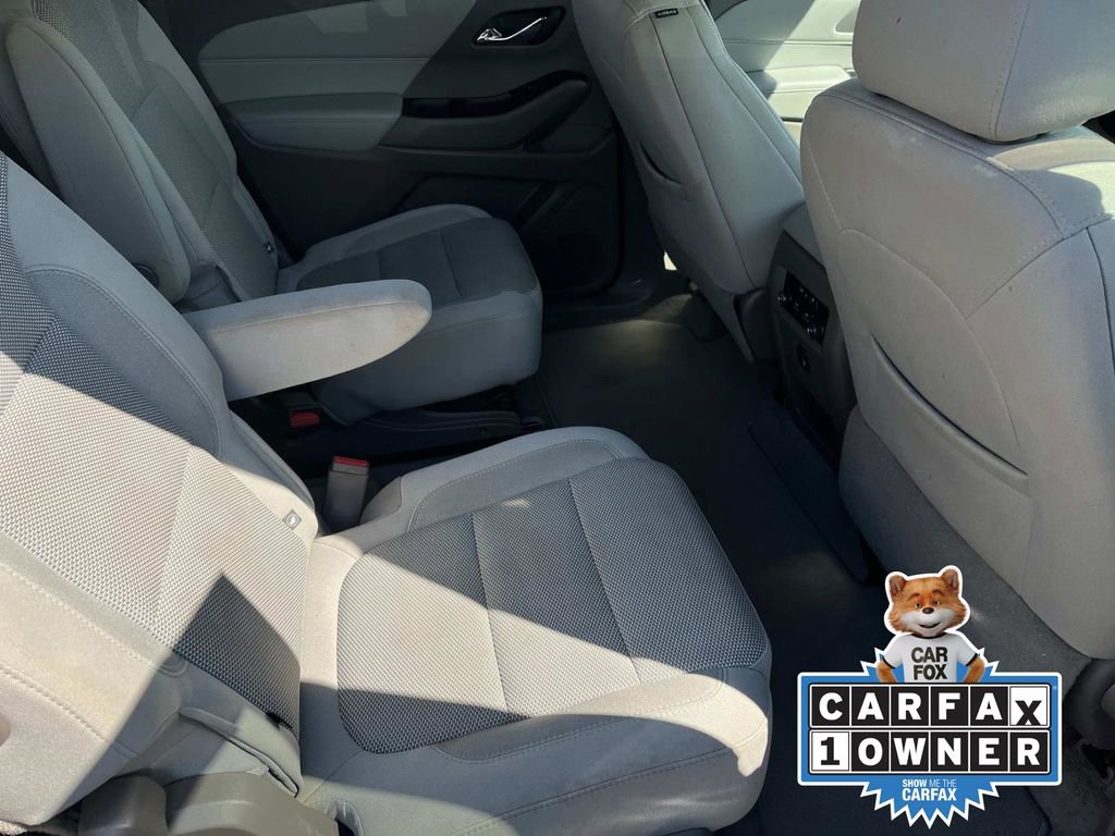 Used 2019 Chevrolet Traverse LT image 21